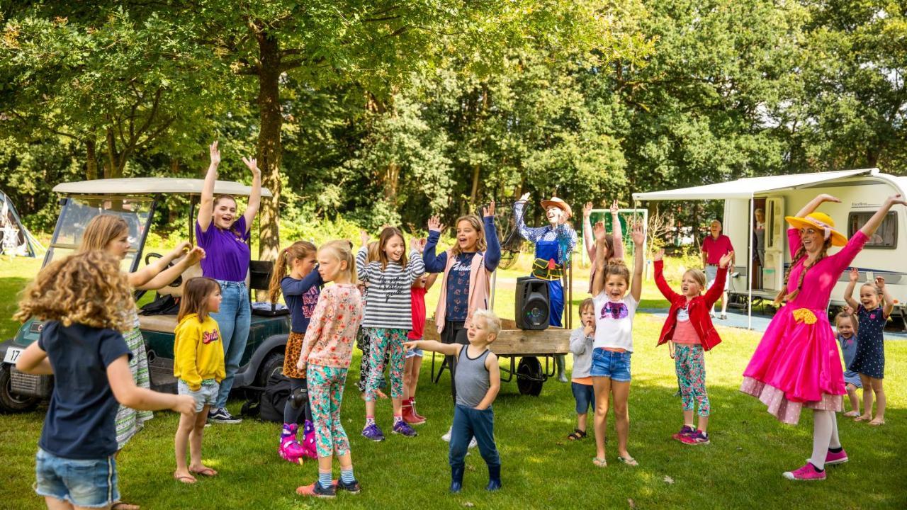 Vakantiepark De Witte Berg オーテマルスム エクステリア 写真