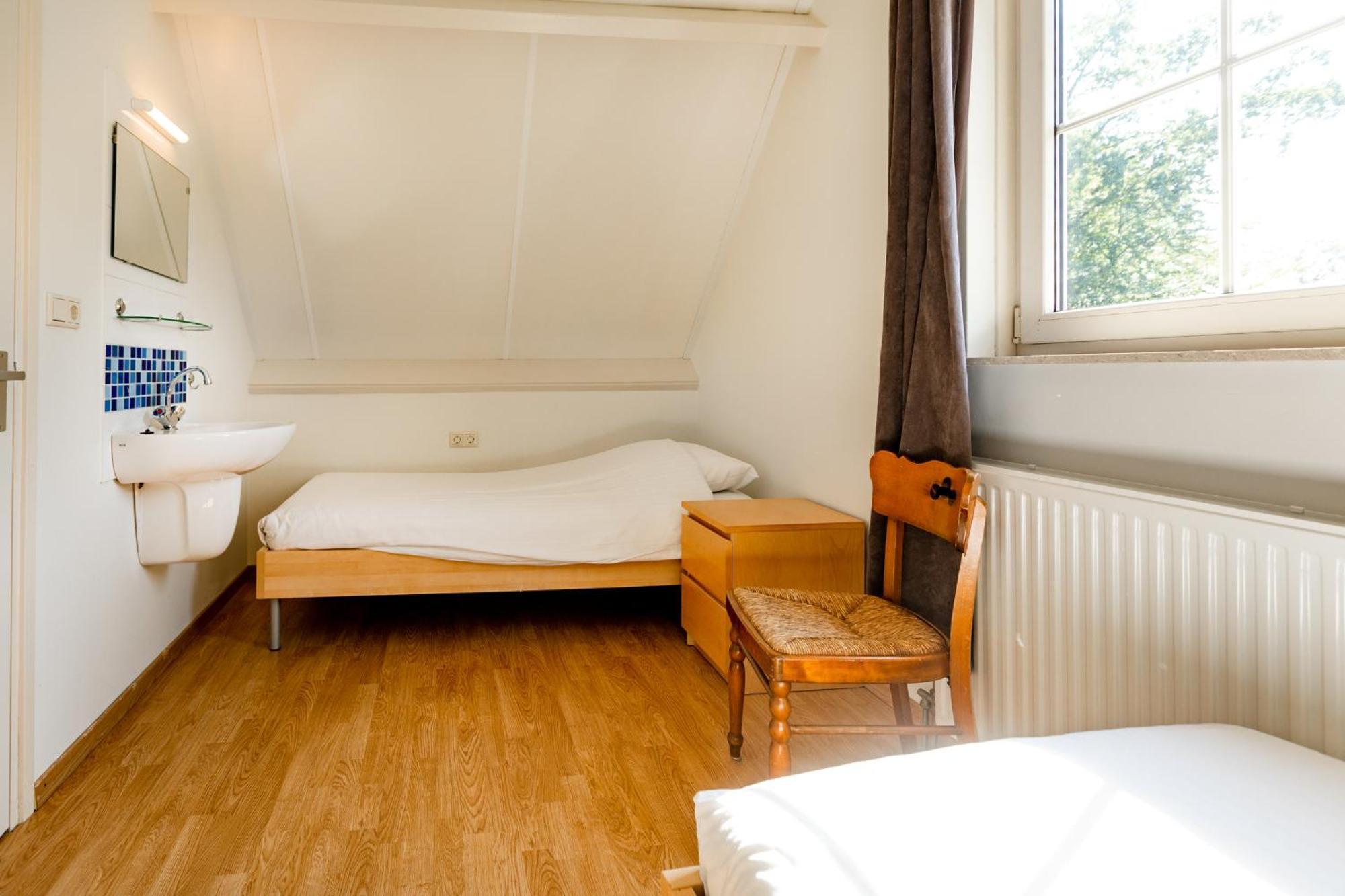 Vakantiepark De Witte Berg オーテマルスム 部屋 写真